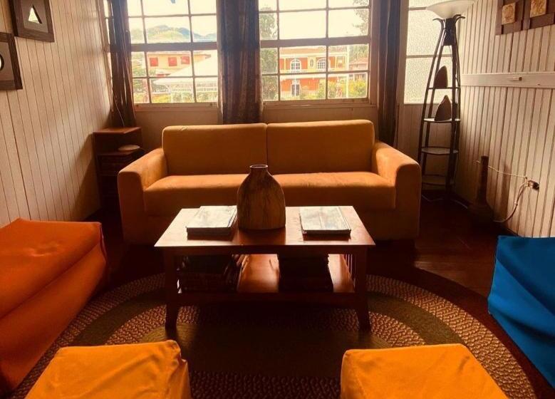 هتل La Casa De Doña Cata