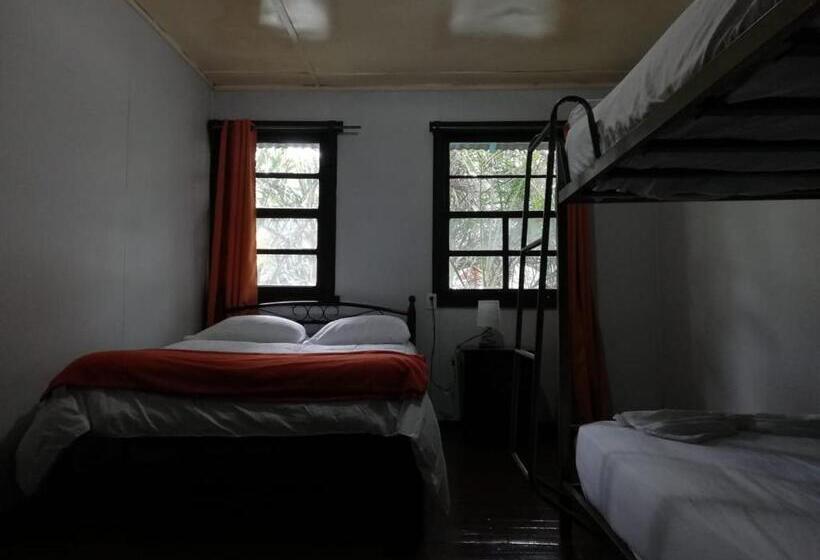 هتل La Casa De Doña Cata