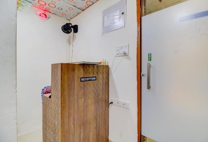 호텔 Oyo 76116  Sakinaka Inn