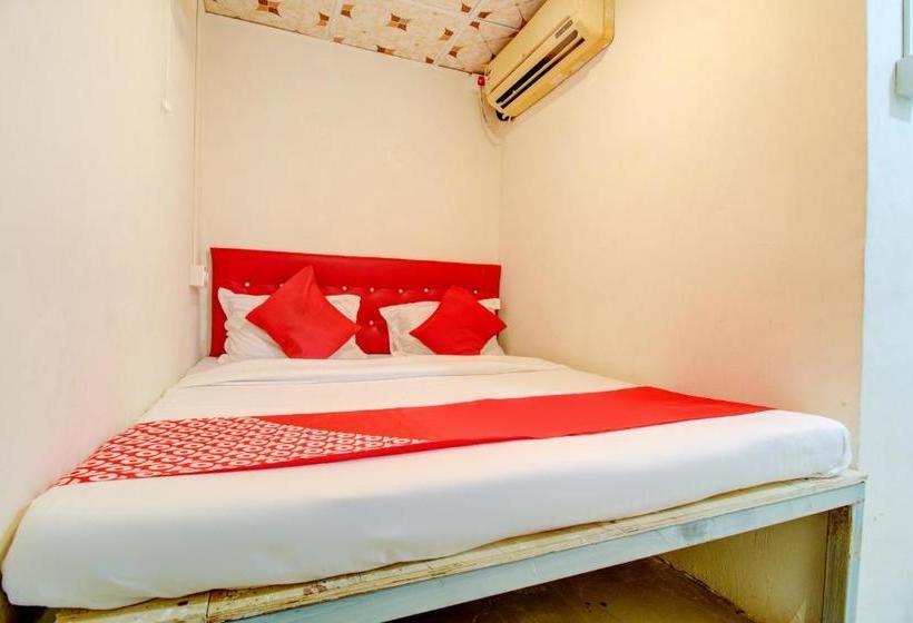 호텔 Oyo 76116  Sakinaka Inn