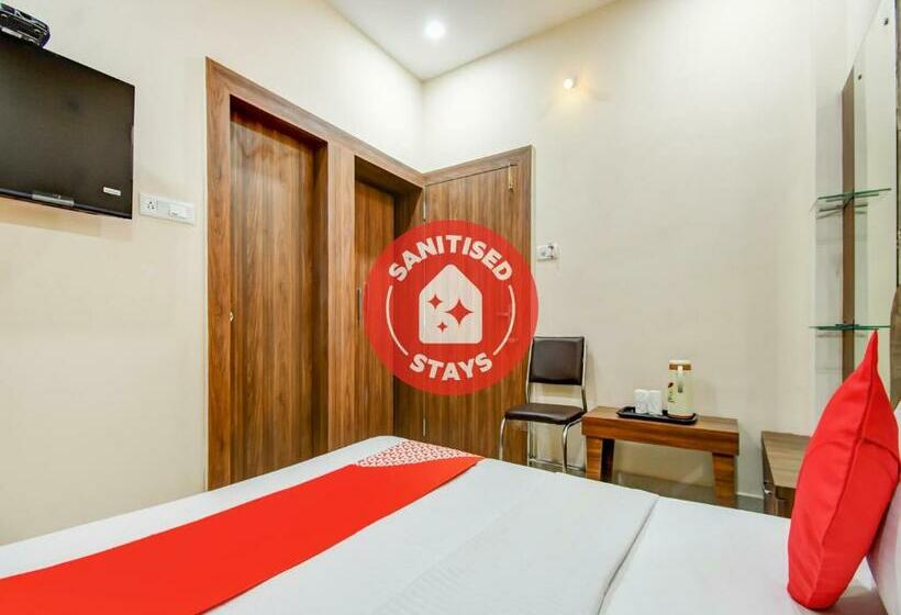 בית מלון כפרי Oyo 79654 Pacific