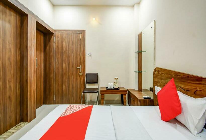 בית מלון כפרי Oyo 79654 Pacific