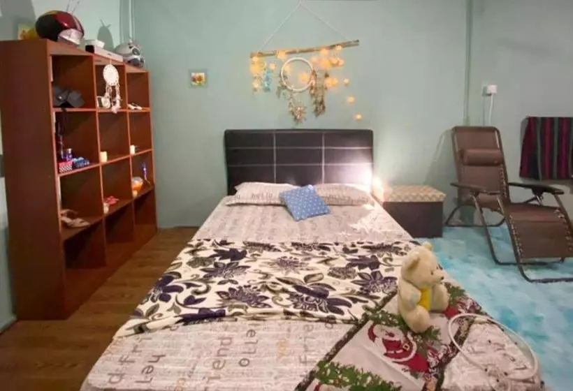 ホテル Oyo 90263 Fait S Countryside Homestay