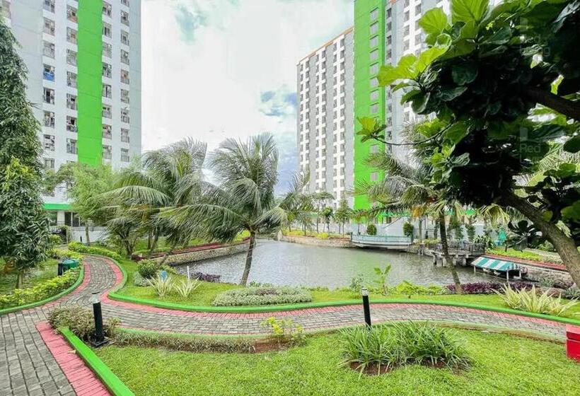 فندق Redliving Apartemen Green Lake View Ciputat   Farida Property Tower E