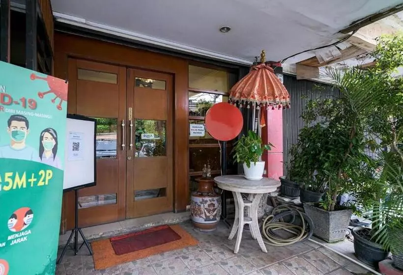 Urbanview Hotel 58 Bintaro By Reddoorz