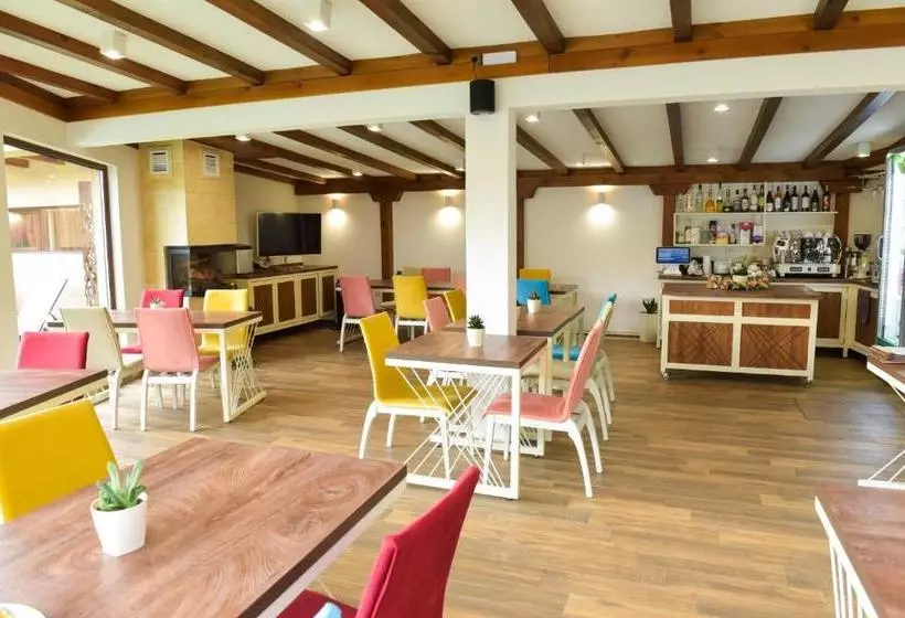 Majatalo Guest House Wishmore