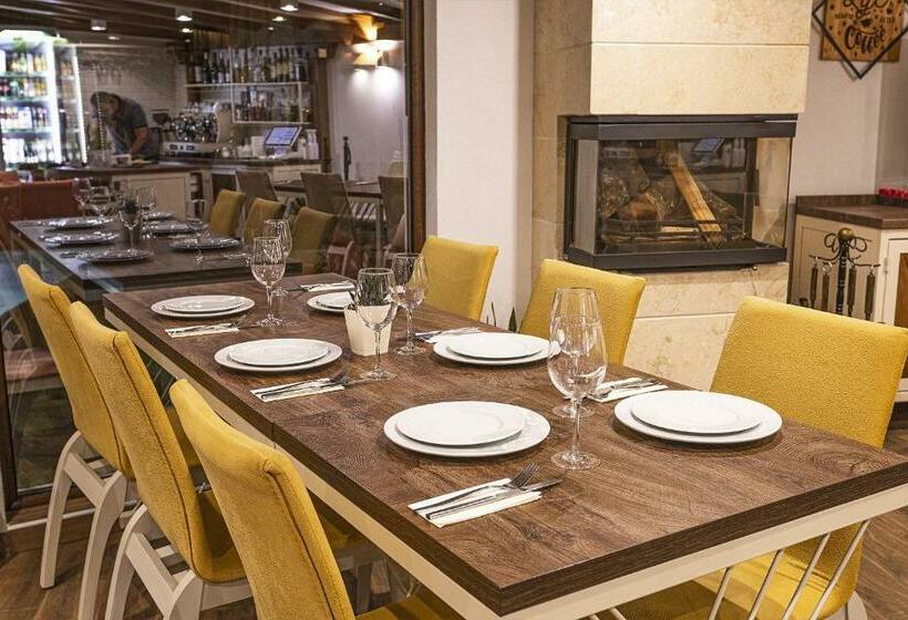 פנסיון Guest House Wishmore