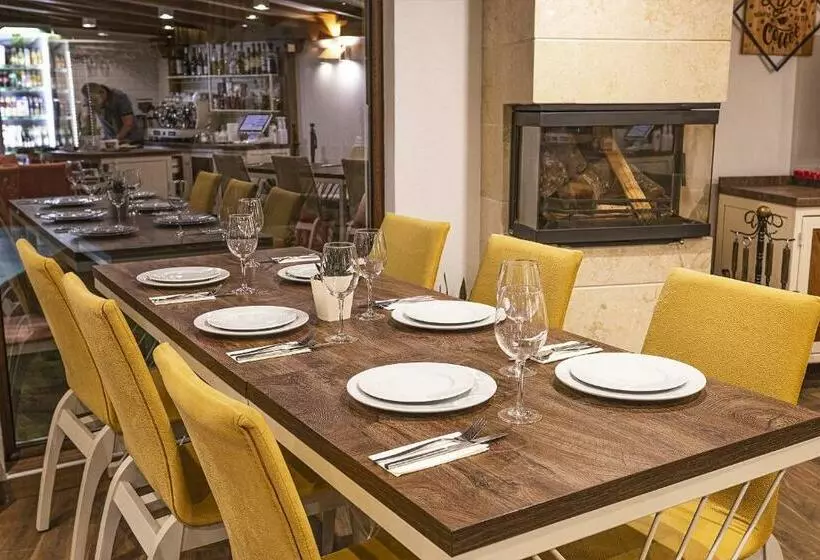 Majatalo Guest House Wishmore