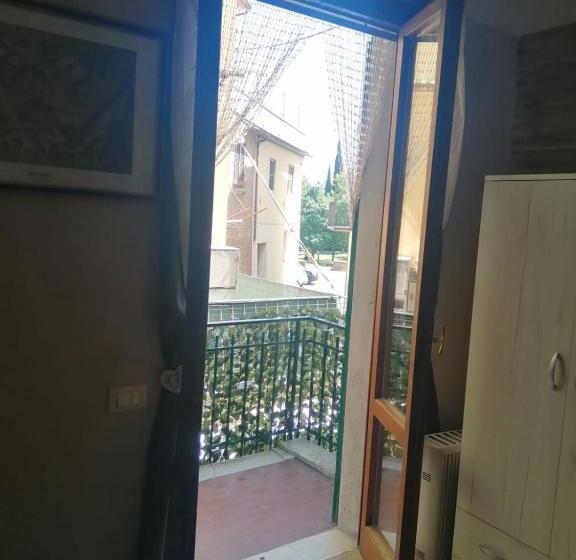 بنسيون La Porta Di San Rocco , Altopascio  Lucca