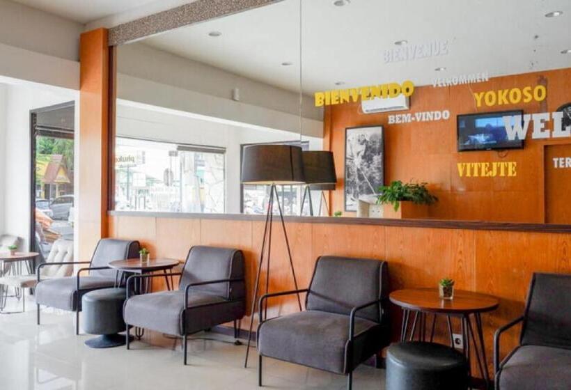 Sans Hotel Ekkon Yogyakarta By Reddoorz