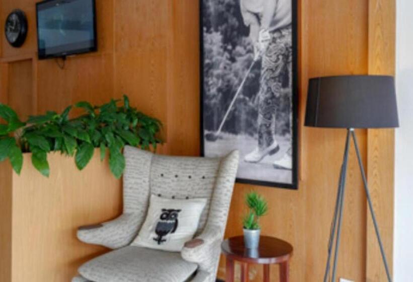 Sans Hotel Ekkon Yogyakarta By Reddoorz