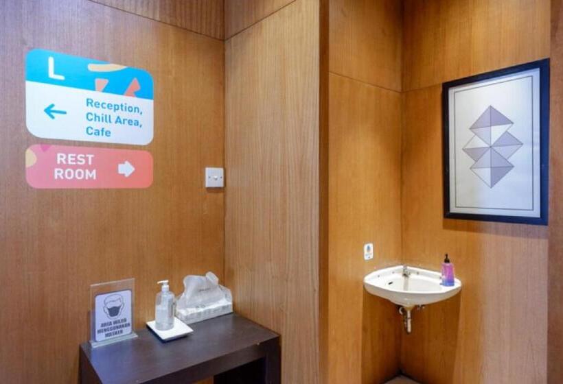 Sans Hotel Ekkon Yogyakarta By Reddoorz