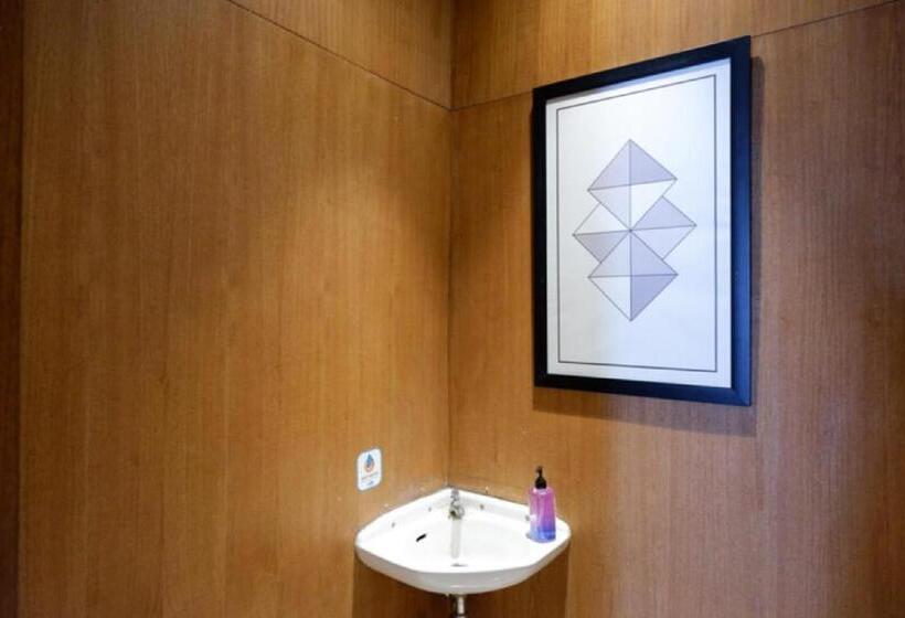 Sans Hotel Ekkon Yogyakarta By Reddoorz