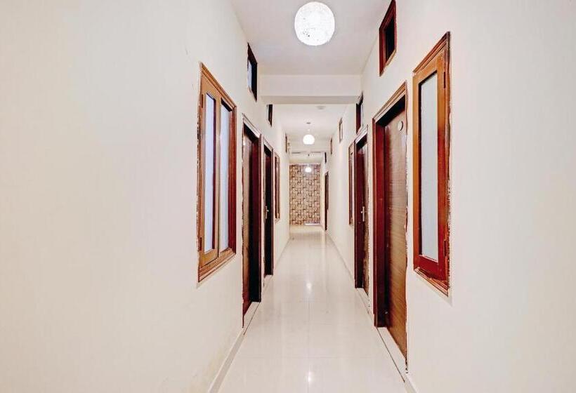 Отель O Sky View