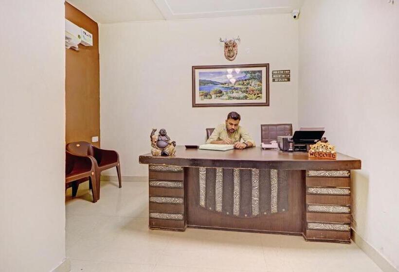 Отель O Sky View