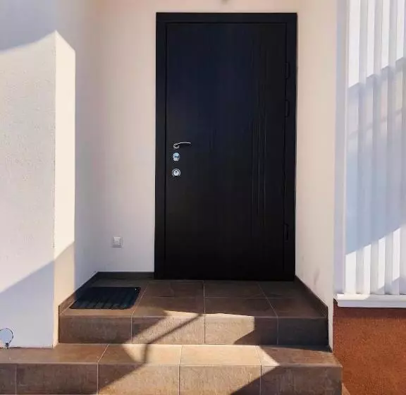 Retkeilymaja Chayka Home