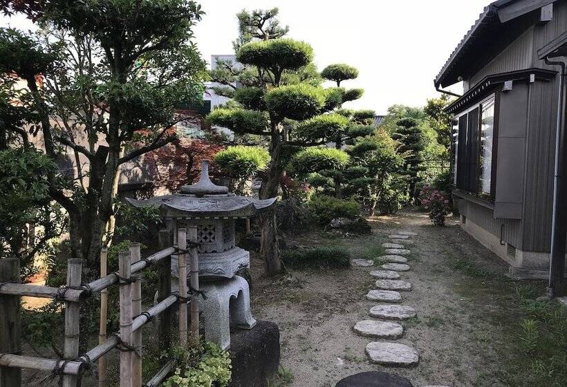 Bed and Breakfast Relaxing House De Akemi