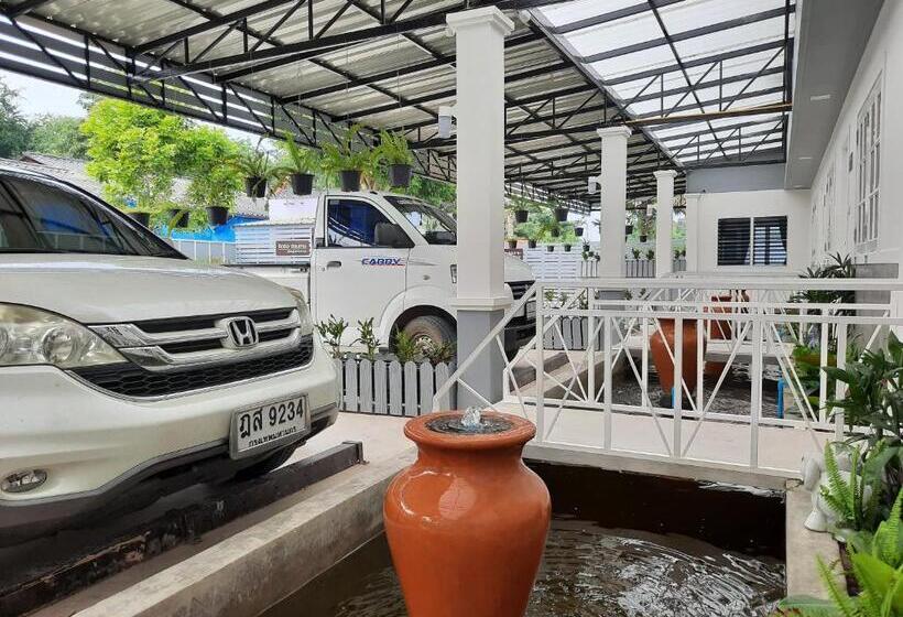 Szálloda Fancy Carp Resort Hua Hin