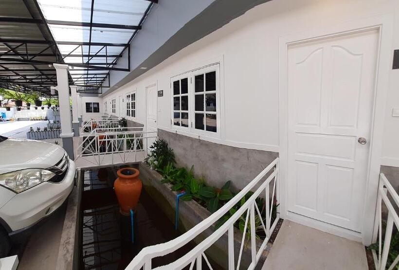 Szálloda Fancy Carp Resort Hua Hin