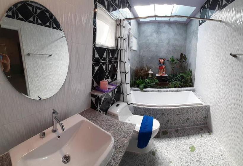 Szálloda Fancy Carp Resort Hua Hin