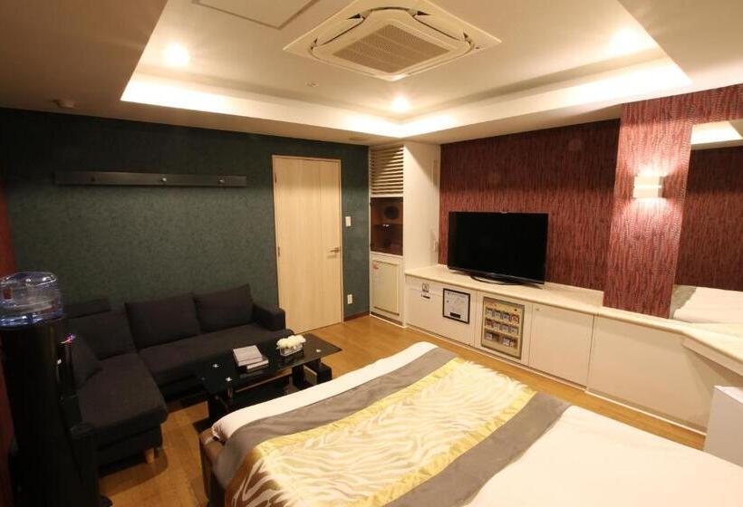 בית מלון כפרי K Wave