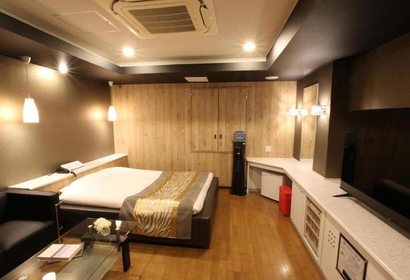 בית מלון כפרי K Wave