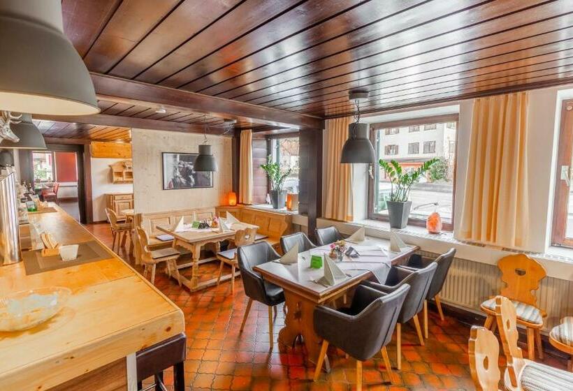 ホテル Pension Löwen In Sulz