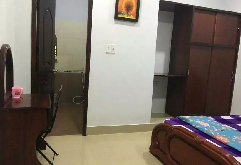 هتل Nhà Nghỉ ThẢo NguyÊn Xanh