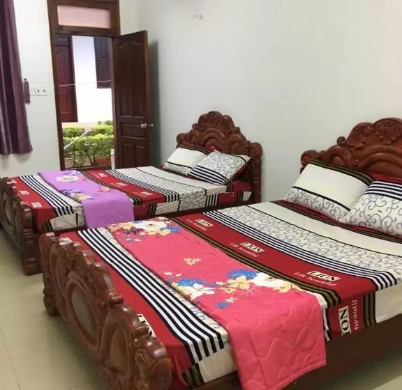 هتل Nhà Nghỉ ThẢo NguyÊn Xanh