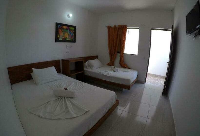 ホテル Paraiso Plaza