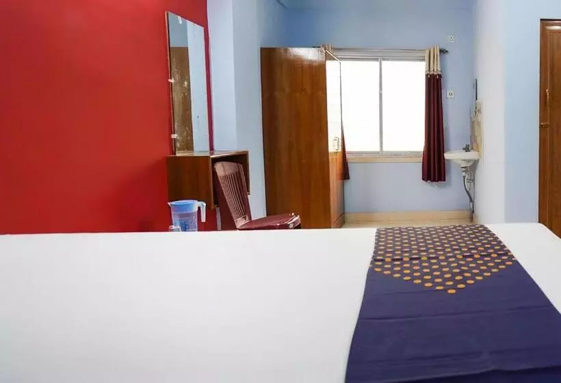 ホテル Spot On Silver Green