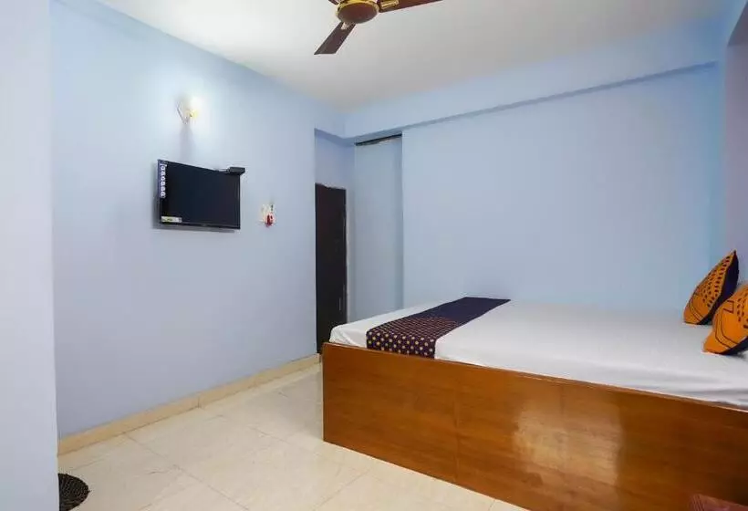 ホテル Spot On Silver Green