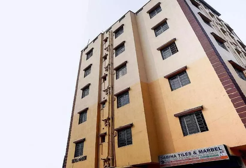 ホテル Spot On Silver Green