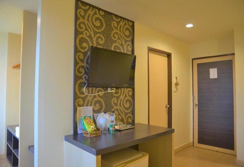 酒店 Venice Palace