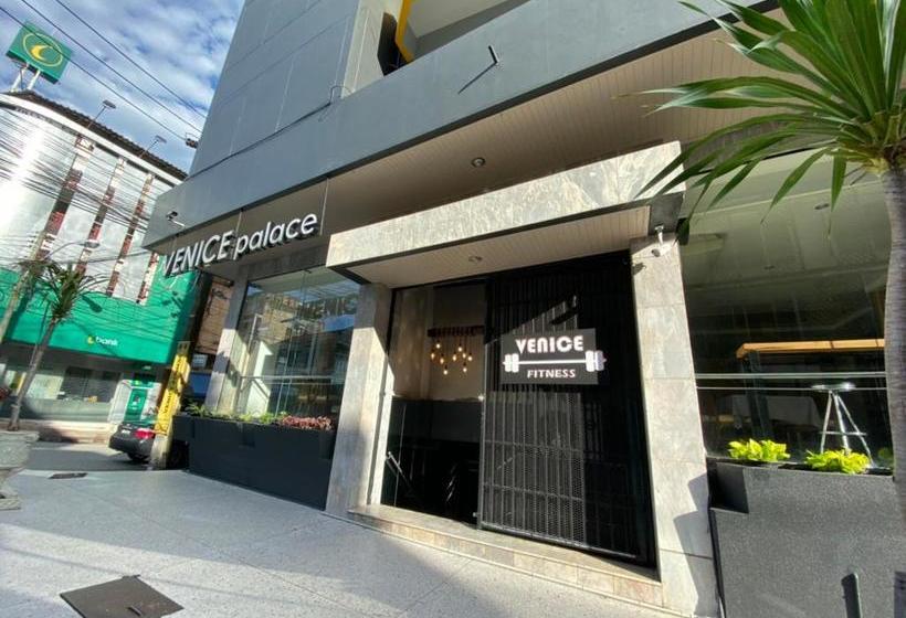 酒店 Venice Palace