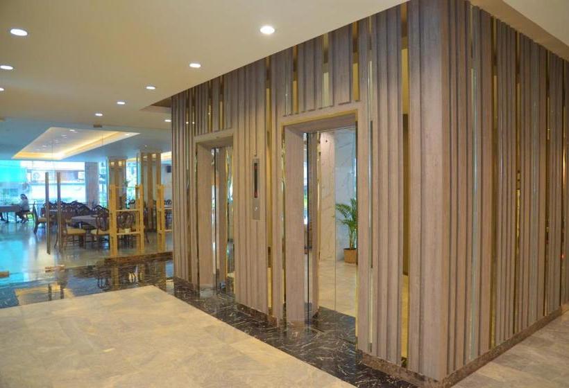 酒店 Venice Palace