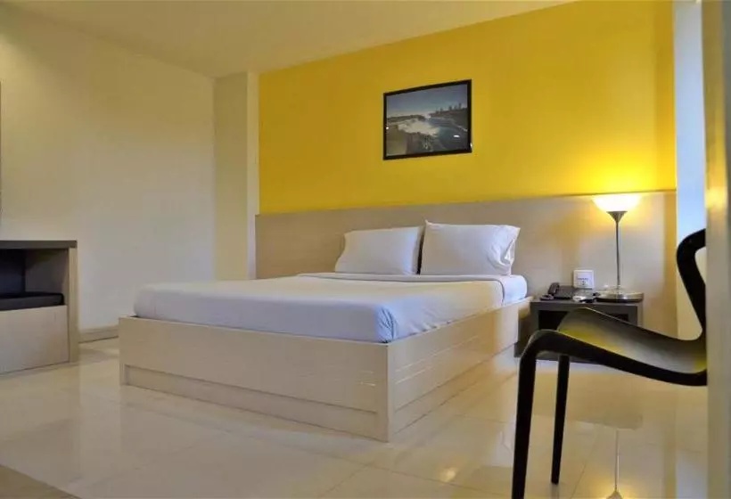 Hotelli Venice Palace