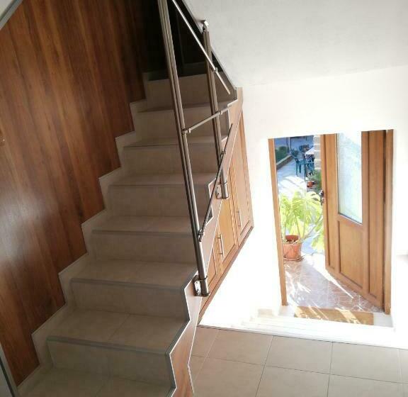 Пансион стаи за гости диневи