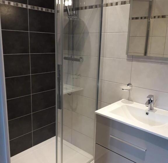 بنسيون Chez Madgi Et Jean Mi