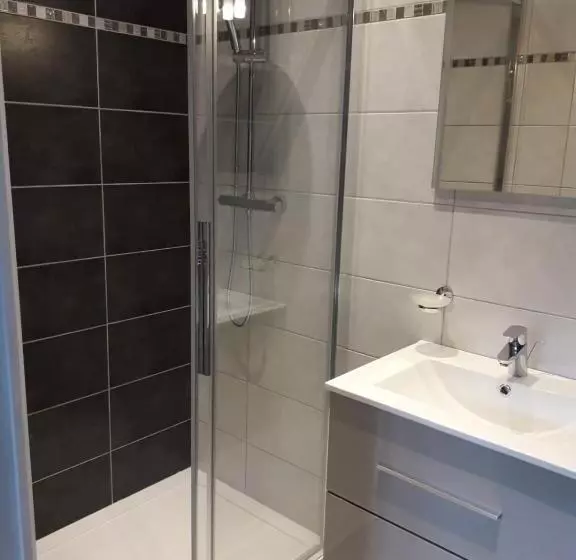 Majatalo Chez Madgi Et Jean Mi