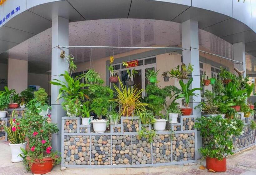 Thanh Binh Hotel Con Dao
