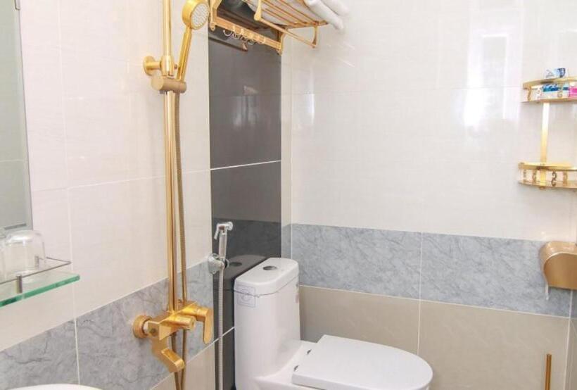 Thanh Binh Hotel Con Dao