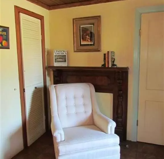 Retkeilymaja The Yearling Cabins