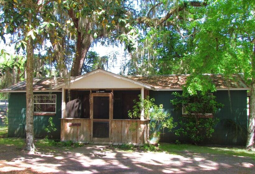 Szálló The Yearling Cabins