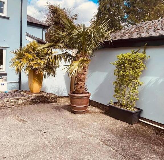 Bed and Breakfast Rooms At The Usk