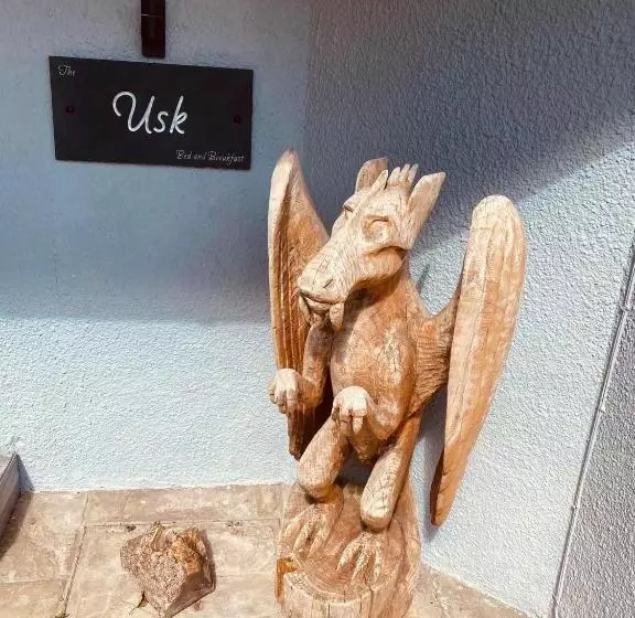 Aamiaismajoitus (B&B) Rooms At The Usk