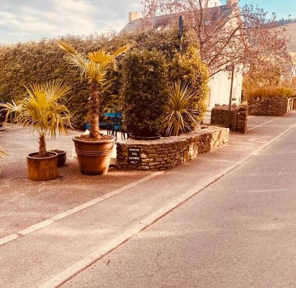 Bed and Breakfast Rooms At The Usk