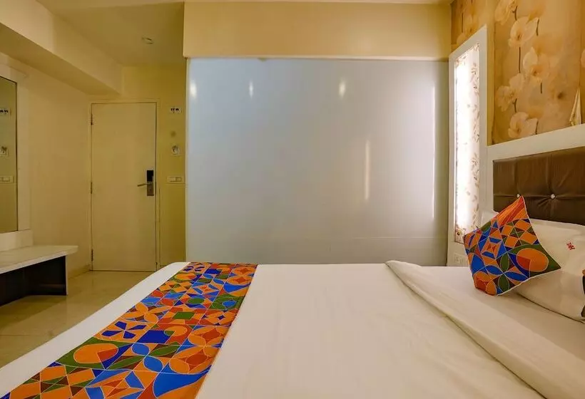 Hotelli Veera Residency