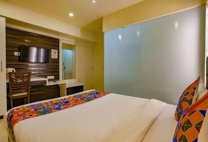 Hotelli Veera Residency