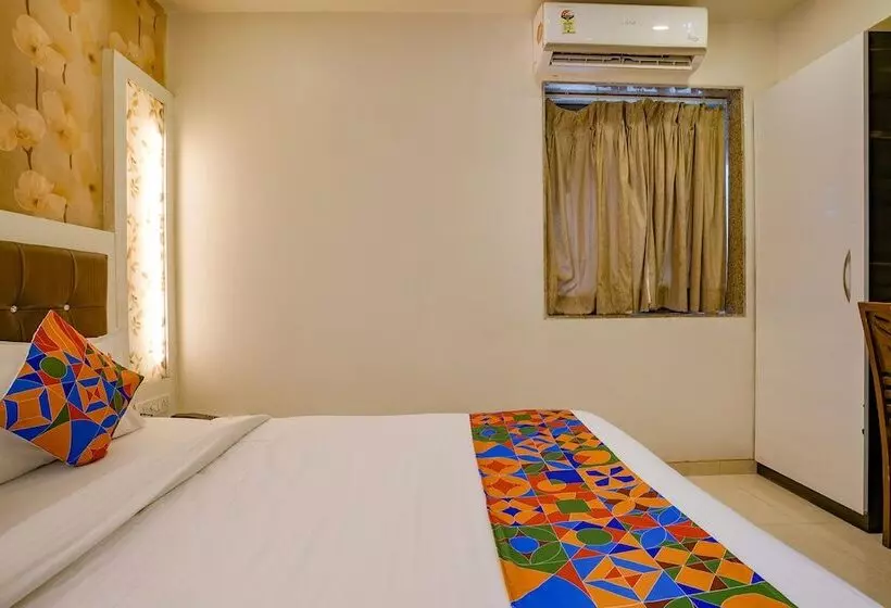 Hotelli Veera Residency